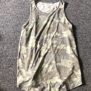 camo tank top